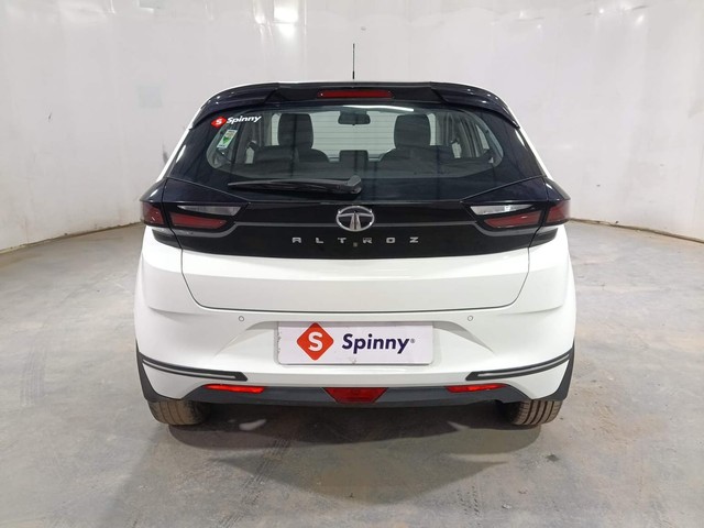 Second-hand 2021 Tata Altroz XZ Turbo for sale in Kochi-4