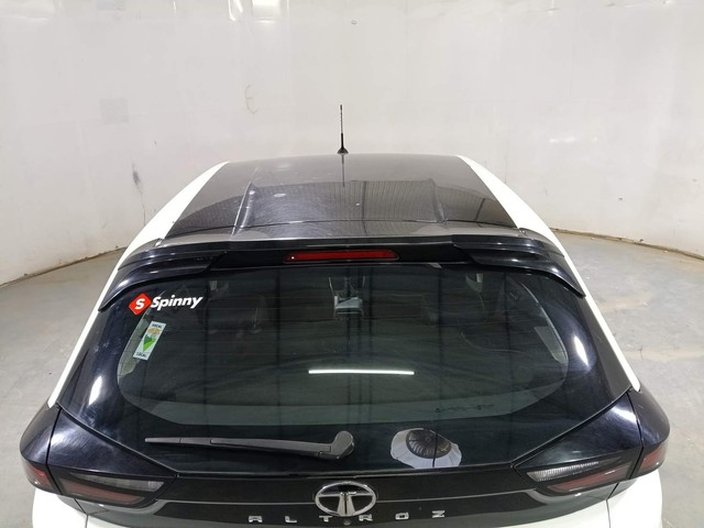 Second-hand 2021 Tata Altroz XZ Turbo for sale in Kochi-22