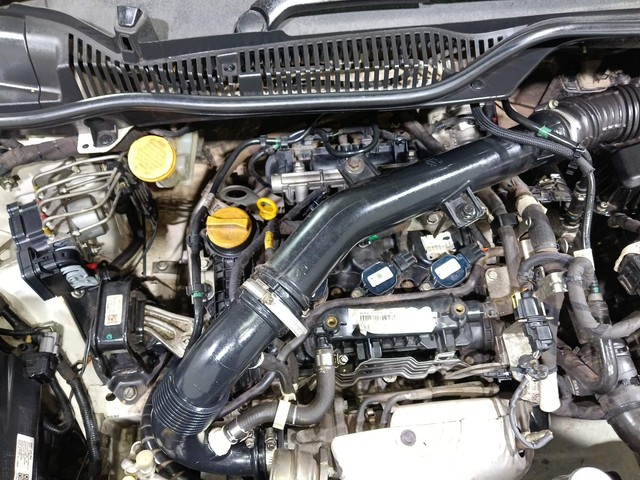 Second-hand 2021 Tata Altroz XZ Turbo for sale in Kochi-35