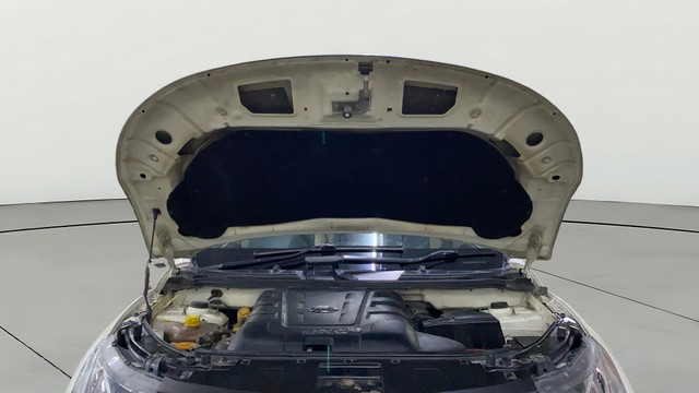 Mahindra XUV500 W4 Second-hand 2017 Mahindra XUV500 W4 for sale in Chandigarh-9