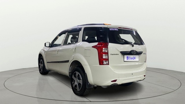 Mahindra XUV500 W4 Second-hand 2017 Mahindra XUV500 W4 for sale in Chandigarh-4