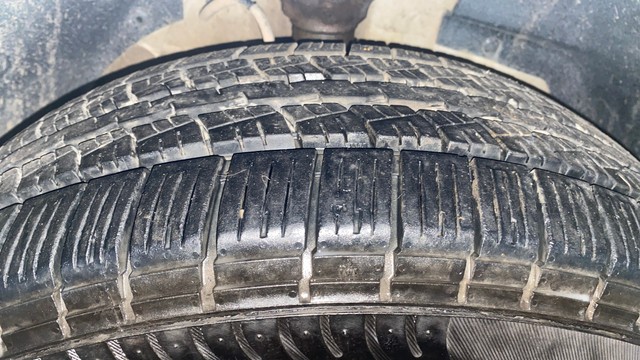 Mahindra XUV500 W4 Second-hand 2017 Mahindra XUV500 W4 for sale in Chandigarh-28