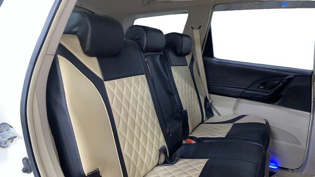 Mahindra XUV500 W4 Second-hand 2017 Mahindra XUV500 W4 for sale in Chandigarh-16