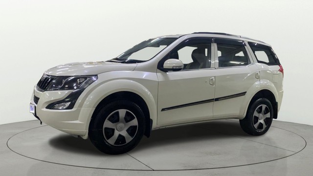 Mahindra XUV500 W4 Second-hand 2017 Mahindra XUV500 W4 for sale in Chandigarh-6