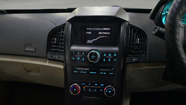 Mahindra XUV500 W4 Second-hand 2017 Mahindra XUV500 W4 for sale in Chandigarh-22