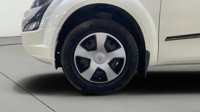 Mahindra XUV500 W4 Second-hand 2017 Mahindra XUV500 W4 for sale in Chandigarh-25