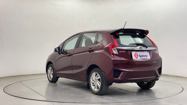 Second-hand 2017 Honda Jazz VX for sale in Chennai-5