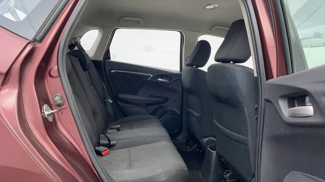 Second-hand 2017 Honda Jazz VX for sale in Chennai-33