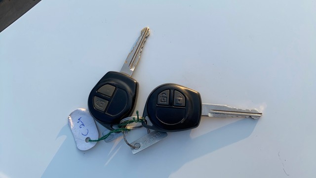 Second-hand 2014 Maruti Suzuki Wagon R Stingray VXI for sale in Vadodara-21