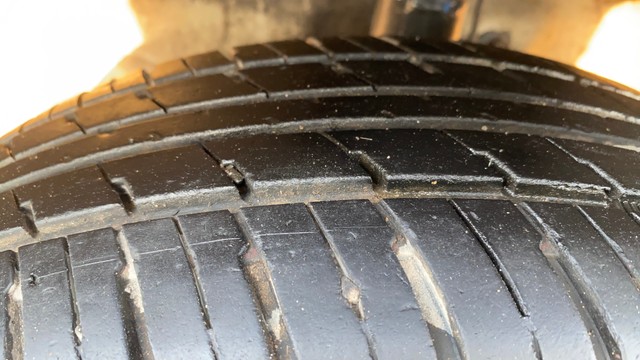 Second-hand 2014 Maruti Suzuki Wagon R Stingray VXI for sale in Vadodara-30