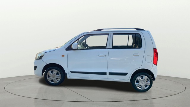 Second-hand 2015 Maruti Suzuki Wagon R VXI BS IV for sale in Vadodara-5