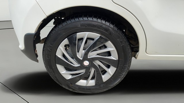 Second-hand 2019 Maruti Suzuki Alto K10 VXI for sale in Vadodara-24