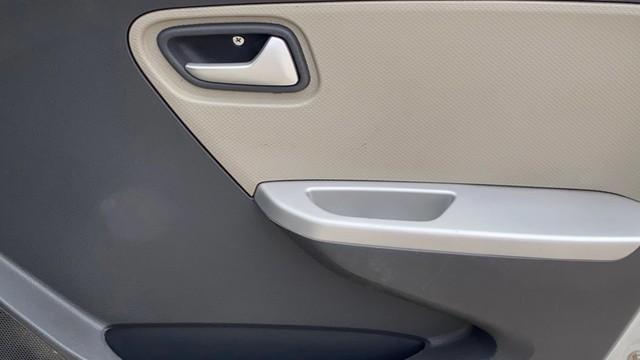 Second-hand 2019 Maruti Suzuki Alto K10 VXI for sale in Vadodara-17