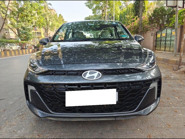 Second-hand 2024 Hyundai Aura SX Plus AMT for sale in Mumbai-0