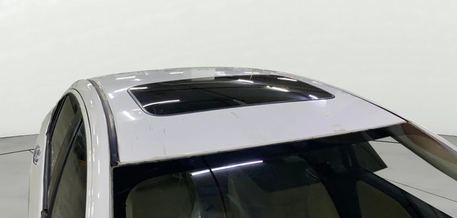 Second-hand 2016 Honda City i VTEC VX for sale in Chandigarh-8