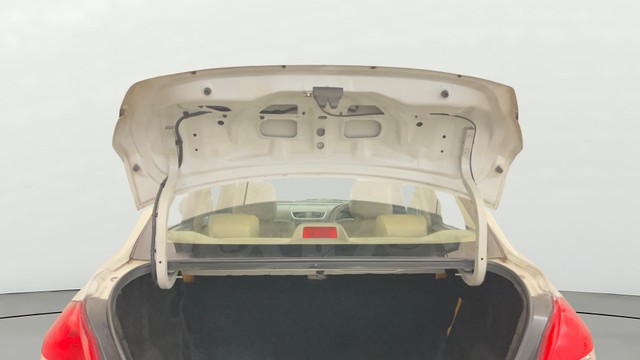 Maruti Suzuki Swift Dzire VXI Second-hand 2015 Maruti Suzuki Swift Dzire VXI for sale in Ghaziabad-20