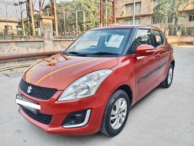 Second-hand 2014 Maruti Suzuki Swift ZXI BSIV for sale in Noida-3