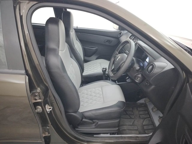 Second-hand 2023 Renault KWID 1.0 RXT for sale in Coimbatore-15