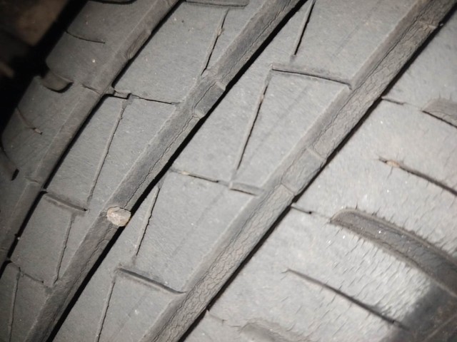 Second-hand 2023 Renault KWID 1.0 RXT for sale in Coimbatore-35