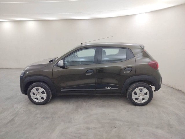 Second-hand 2023 Renault KWID 1.0 RXT for sale in Coimbatore-6