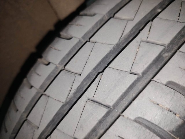 Second-hand 2023 Renault KWID 1.0 RXT for sale in Coimbatore-24