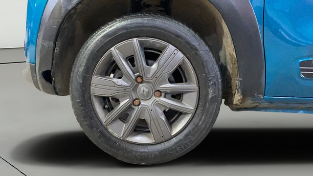 Second-hand 2021 Renault KWID Neotech for sale in Indore-25