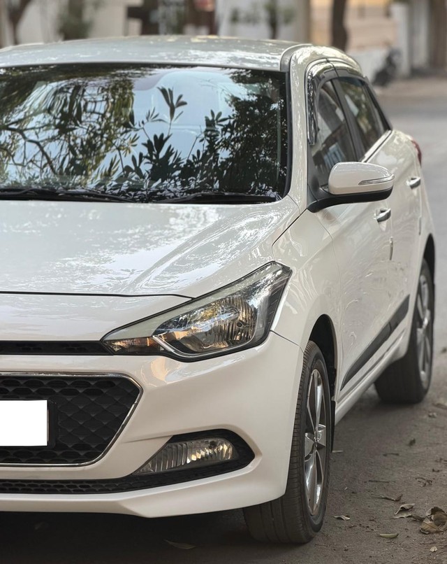 Hyundai i20 Asta 1.2 Second-hand 2015 Hyundai i20 Asta 1.2 for sale in Rajkot-8