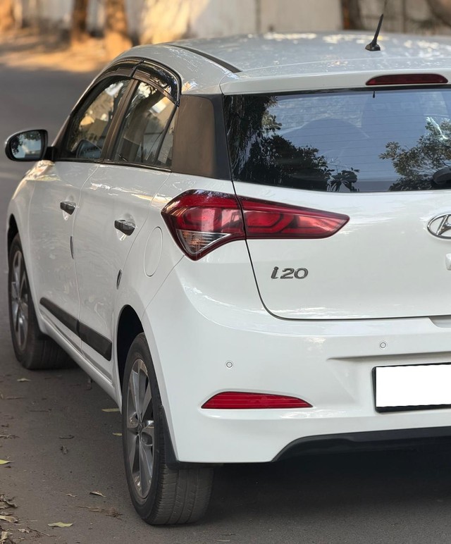 Hyundai i20 Asta 1.2 Second-hand 2015 Hyundai i20 Asta 1.2 for sale in Rajkot-10