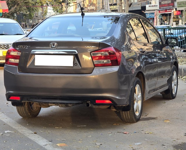 Honda City E Second-hand 2013 Honda City E for sale in Gurgaon-8