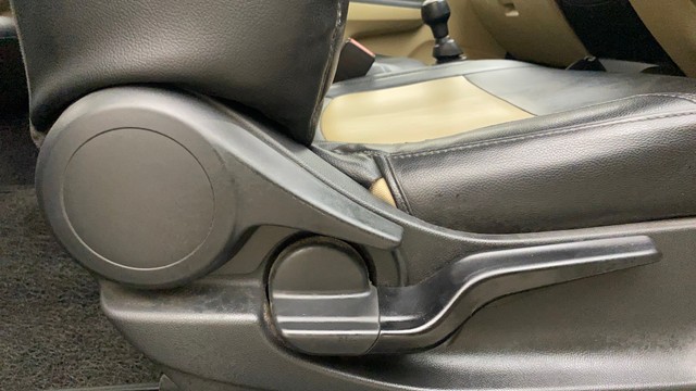 Honda Amaze V Petrol BSIV Second-hand 2018 Honda Amaze V Petrol BSIV for sale in Hyderabad-18