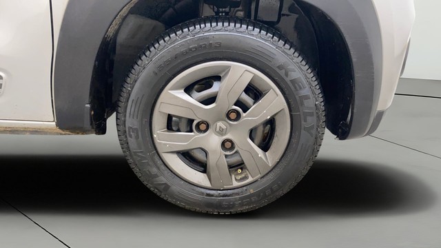 Second-hand 2018 Renault KWID 1.0 RXT Optional for sale in Hyderabad-23