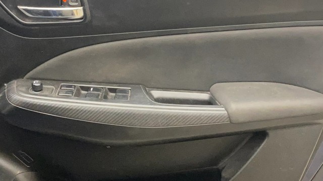 Second-hand 2019 Maruti Suzuki Swift VXI AMT for sale in Hyderabad-17