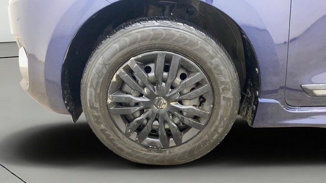 Second-hand 2019 Maruti Suzuki Swift VXI AMT for sale in Hyderabad-25