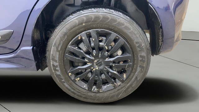 Second-hand 2019 Maruti Suzuki Swift VXI AMT for sale in Hyderabad-26