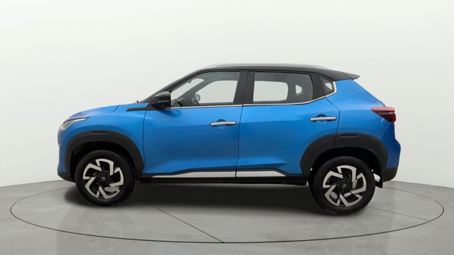 Second-hand 2023 Nissan Magnite XV AMT DT for sale in Ghaziabad-5