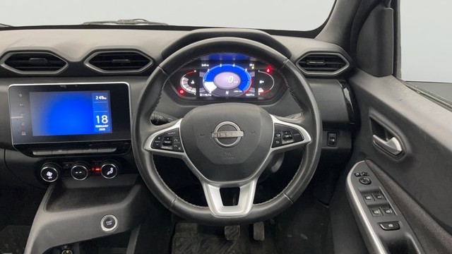 Second-hand 2023 Nissan Magnite XV AMT DT for sale in Ghaziabad-12