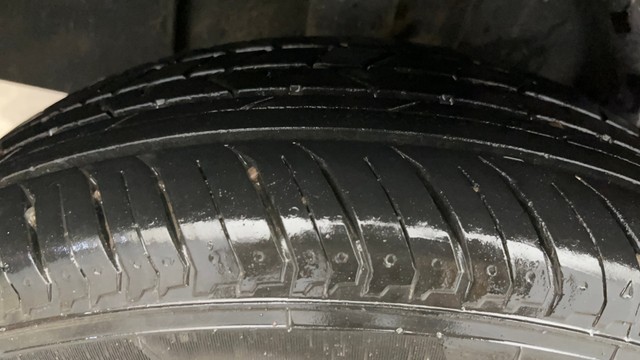 Second-hand 2023 Nissan Magnite XV AMT DT for sale in Ghaziabad-30