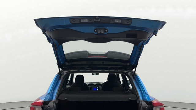 Second-hand 2023 Nissan Magnite XV AMT DT for sale in Ghaziabad-20