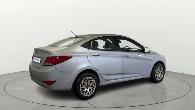 Second-hand 2015 Hyundai Verna 1.4 VTVT for sale in New Delhi-2