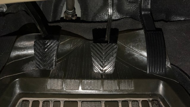 Second-hand 2015 Hyundai Verna 1.4 VTVT for sale in New Delhi-14