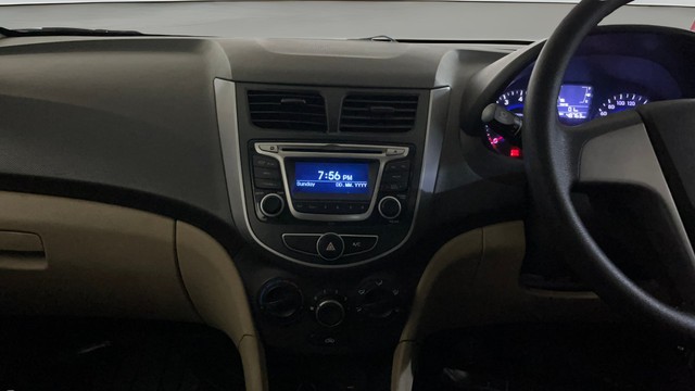 Second-hand 2015 Hyundai Verna 1.4 VTVT for sale in New Delhi-22