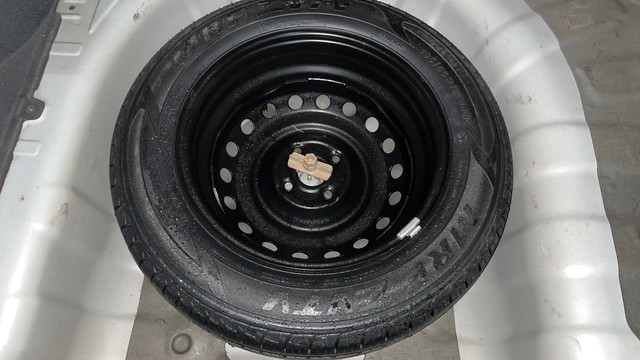 Second-hand 2015 Hyundai Verna 1.4 VTVT for sale in New Delhi-27