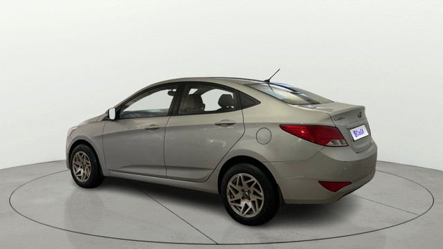 Second-hand 2015 Hyundai Verna 1.4 VTVT for sale in New Delhi-4