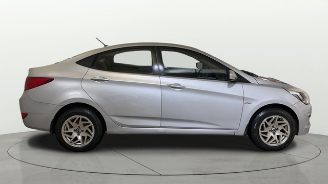 Second-hand 2015 Hyundai Verna 1.4 VTVT for sale in New Delhi-1