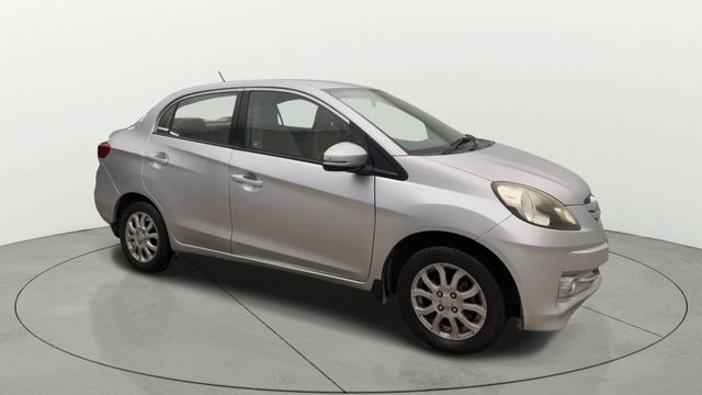 Second-hand 2015 Honda Amaze VX AT i-Vtech for sale in Ghaziabad