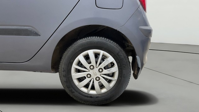 Hyundai i10 Sportz 1.1L Second-hand 2016 Hyundai i10 Sportz 1.1L for sale in Ghaziabad-26