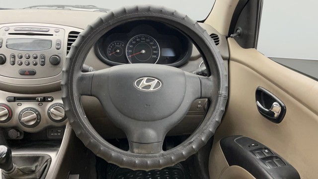Hyundai i10 Sportz 1.1L Second-hand 2016 Hyundai i10 Sportz 1.1L for sale in Ghaziabad-12