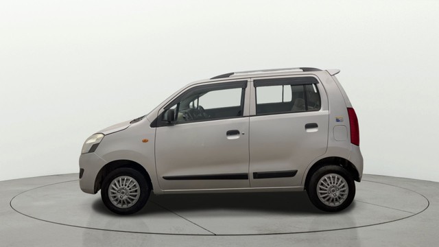 Second-hand 2018 Maruti Suzuki Wagon R LXI CNG for sale in Ghaziabad-5