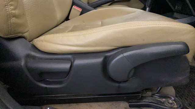 Second-hand 2015 Honda City i VTEC CVT VX for sale in New Delhi-18