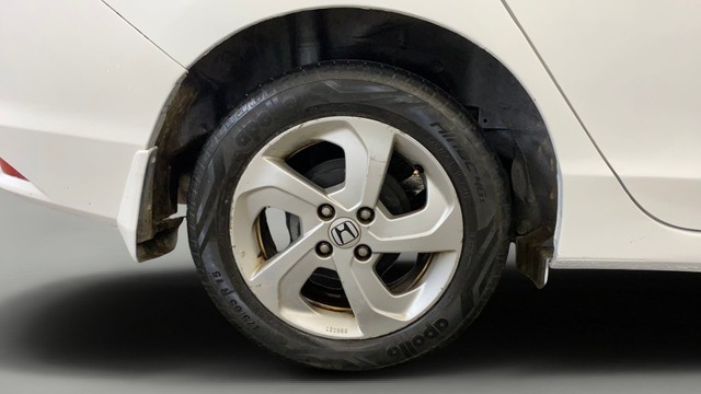 Second-hand 2015 Honda City i VTEC CVT VX for sale in New Delhi-25